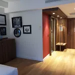 Hampton By Hilton מלון