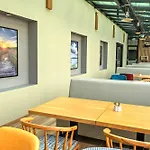 Hampton By Hilton סקרייה