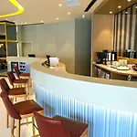Hampton By Hilton סקרייה