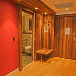 Hampton By Hilton סקרייה