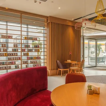 Hotel Hampton By Hilton