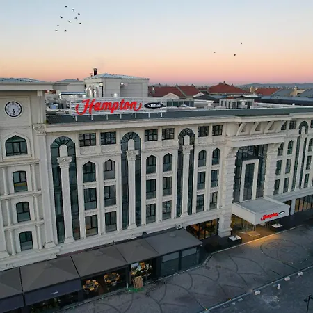 Hampton By Hilton 3*