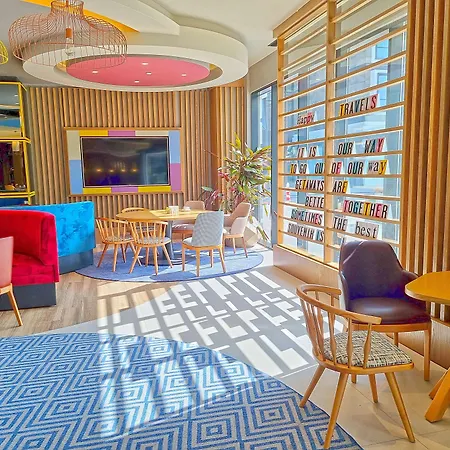 Hampton By Hilton