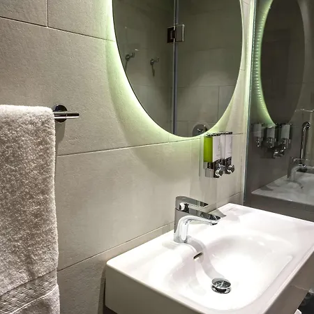 Hotel Hampton By Hilton