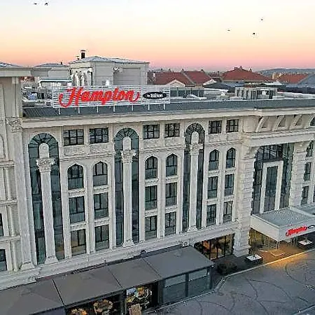 Hampton By Hilton