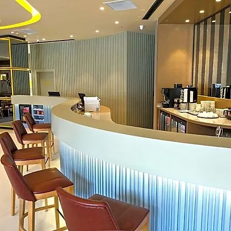 Hampton By Hilton 호텔