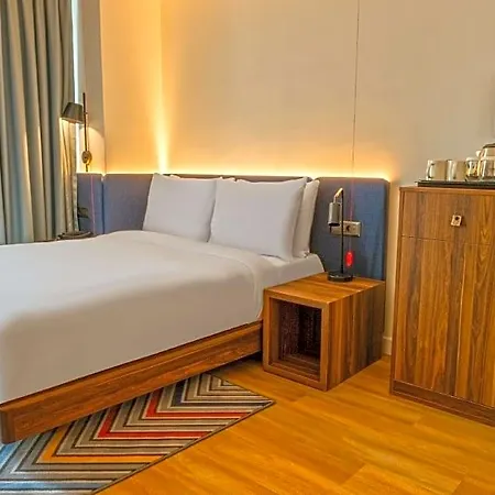 Hampton By Hilton 사카리아